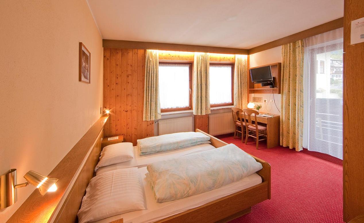 Hotel Rainegg Olang Bagian luar foto